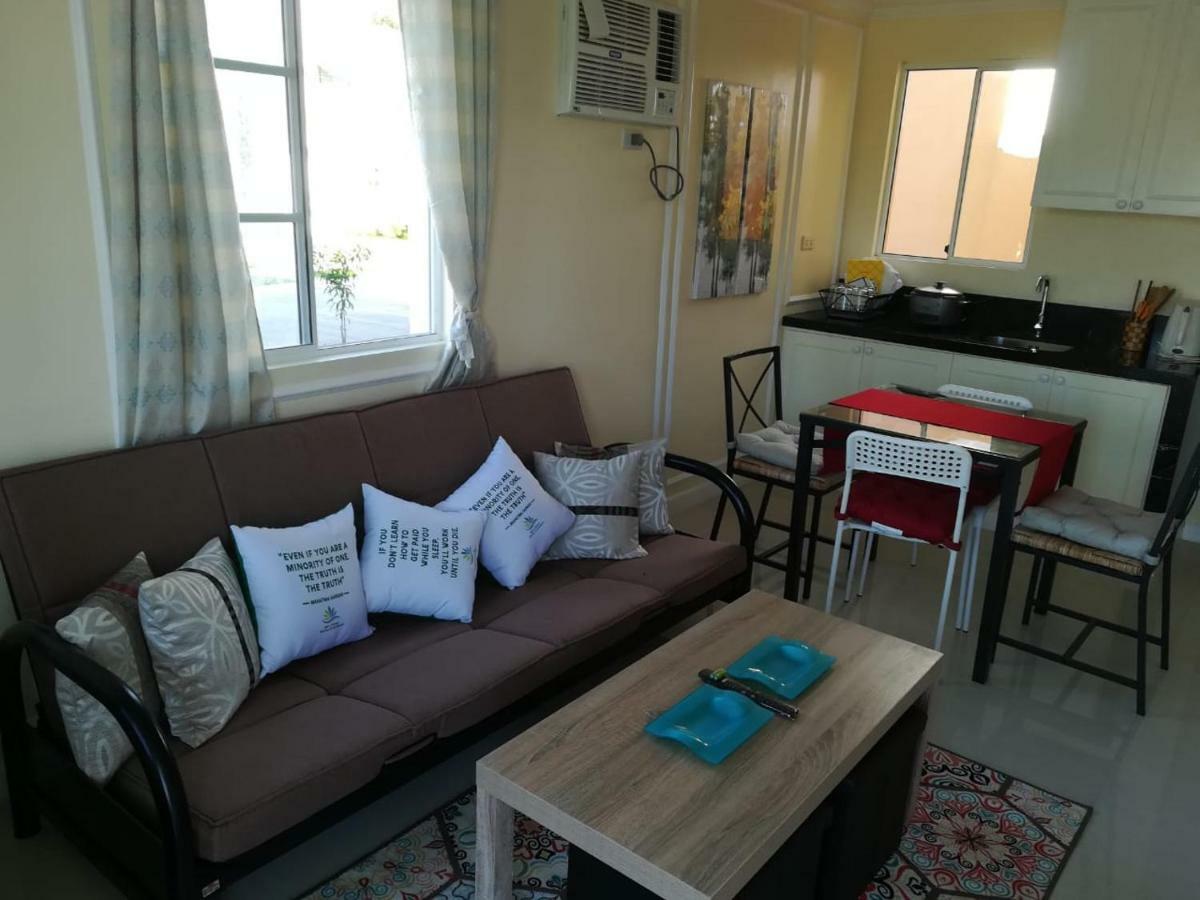 Julzhome Ph Properties By Juliet Africapervaze Santa Rosa  Εξωτερικό φωτογραφία