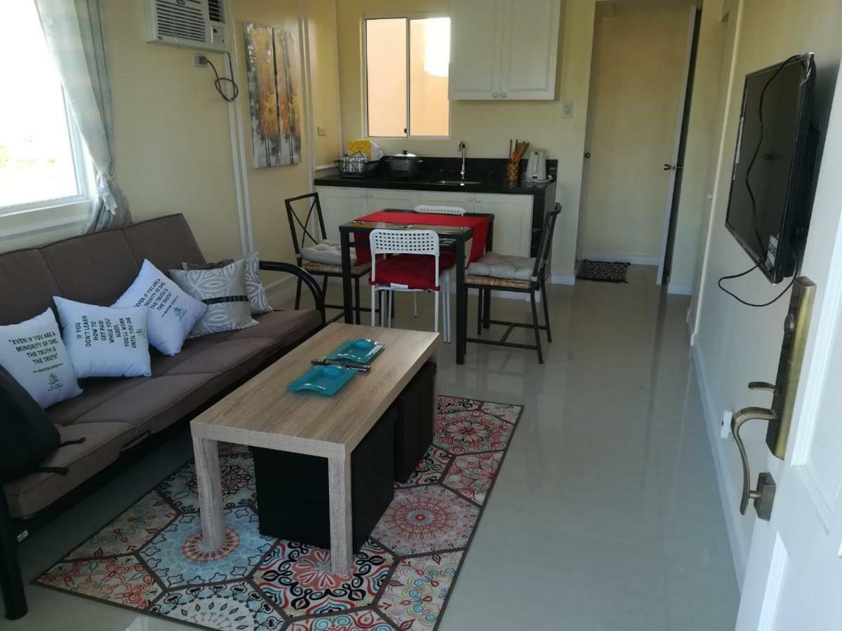 Julzhome Ph Properties By Juliet Africapervaze Santa Rosa  Εξωτερικό φωτογραφία